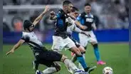 Con André Carrillo como titular, Corinthians empata 2 a 2 con Racing por la ida de las semifinales de la Sudamericana