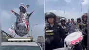 Transportistas son intervenidos por la PNP por llevar piñata de rata para protestar contra Dina Boluarte