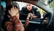 Atención, conductores en Texas: esta es la falta de tránsito menos conocida y prohibida en todo el estado
