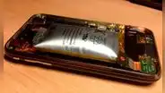 ¿Por qué no debes abrir la batería de un celular? Estos son los peligros a los que te expones