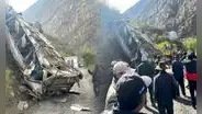 Tragedia en Áncash: 4 personas mueren en bus que se precipitó a barranco cuando se dirigía a Huaraz
