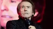 Raphael, cantante español, es hospitalizado de emergencia tras padecer problema cerebrovascular