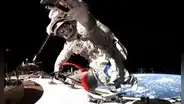 China supera a Estados Unidos y rompe el récord de la caminata espacial más larga realizada por astronautas