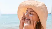 ¿Cómo proteger tu piel del sol en el verano 2025? Aquí tienes 5 tips para cuidarla y evitar enfermedades