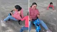 Mujer es viral al recorrer parque en triciclo y negar prestárselo a niños: “¿Quieren? ¡compren!”