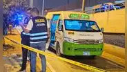 SJM: delincuentes en motocicleta acribillan a conductor de combi y a un pasajero