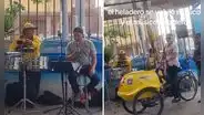 Heladero peruano sorprende al tocar los timbales y usuarios bromean: “La rumba cerca de ti”