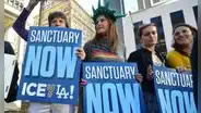 Buenas noticias para inmigrantes en EE. UU.: estas son las 'ciudades santuario' que los ayudan a no ser deportados