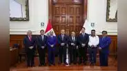 Gobernador Pulgar pide mayor presupuesto y políticas descentralizadas en reunión con el premier