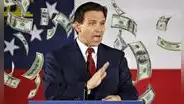 Malas noticias para inmigrantes en Florida: Ley Ron DeSantis propone restringir el envío de remesas y afectaría a este grupo