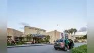 Hombre apuñala a mujer y se quita la vida en Miami: la víctima fue llevada de emergencia a hospital en Florida