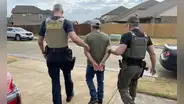 Redadas en Texas: negocios de Dallas se vacían por el miedo a operativos de ICE contra inmigrantes