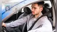 ¡Mucha atención, conductores! Esta es la edad límite para manejar en California, según DVM