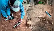 Insólito hallazgo bajo la vivienda de un cajamarquino revelaría entierros humanos de más de 1.800 años