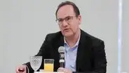 MEF retrocede: Salardi apoyará ley Chlimper 2.0, ZEE con 0% de impuesto y revivirá el drawback a favor de exportadores