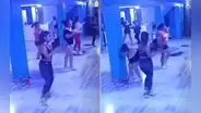 Robo en plena clase de zumba: cámaras captan a sujetos armados que irrumpieron gimnasio en VES
