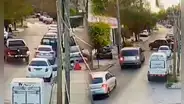 Hombre persiguió, atropelló y mató a un delincuente que acababa de robar la tienda de su suegro