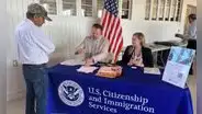 Muy buenas noticias para inmigrantes: estos son los principales beneficios que obtendrás como naturalizado en EE. UU.