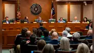 Proyecto de ley HB 3399 en Texas castigaría con hasta 2 años de cárcel y una multa de US$10.000 a este grupo de personas