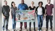 ¡Mucha atención, inmigrantes en USA! En estos casos específicos tu Green Card puede ser revocada