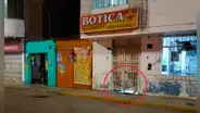 La Libertad: delincuentes detonan explosivo en botica y causan pánico