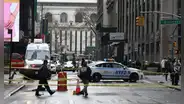 Nueva York: hombre es quemado en Times Square, la policía investiga al sospechoso del brutal ataque