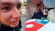 ‘Ya llegaron las pipsas’: ¿De dónde salió el nuevo trend de la ‘chaviza’ y como les hizo ganar pizzas gratis a sus creadores