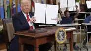 Donald Trump firmó una orden ejecutiva que ordena el cierre del Departamento de Educación de Estados Unidos