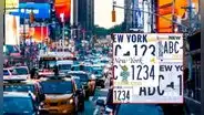 ¡Conductores de NY! Estos son los nuevos requisitos para el rediseño de matrículas obligatorio desde abril de 2025