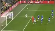 Gianluigi Donnarumma cometió el blooper del año: salió de su arco en un córner y Alemania anotó el 2-0