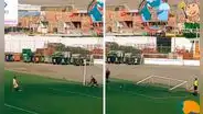 ¿El tiro del tigre? Futbolista peruano patea penal y bota el arco: árbitro le sacó tarjeta roja