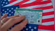¿Tu Green Card está por vencer? Conoce cómo puedes renovarla y cuánto tiempo tarda el proceso