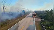 Incendio forestal en Miami-Dade sigue activo luego de ocho días y bomberos sospechan que fue provocado