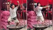 Comerciante peruano saca los 'pasos prohibidos' para atraer clientes y desata risas en redes: "No hay ganancias, pero sí actitud"