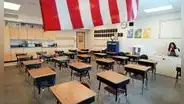 Aprueban eliminar ley estatal de Florida que obligaba a comenzar las clases más tarde