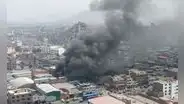 Incendio arrasa local comercial en La Victoria: bomberos luchan contra el fuego a falta de hidrantes