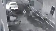 Comerciante es brutalmente apuñalado por delincuentes encapuchados en Arequipa
