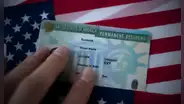 Alivio para inmigrantes en Estados Unidos: así pueden obtener la Green Card si son beneficiarios del TPS