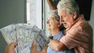 Peruanos mayores de 65 años podrán adquirir un beneficio económico en abril de 2025, cumpliendo con este único requisito