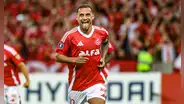 ¡Goleada y hat trick! Internacional derrotó 3-0 a Atlético Nacional y es el líder del grupo F de la Copa Libertadores