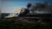 Incendio en basurero de Texas: bomberos de Fort Worth reportan feroz columna de humo que podría tardar días en apagarse
