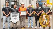 La UNI brilla en Canadá: estudiantes peruanos ganan competencia internacional de ingeniería