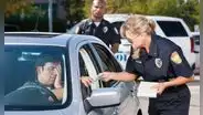 FLHSMV: conductores deberán pagar estas multas si son atrapados manejando sin licencia de conducir vigente en Florida