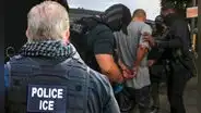 Redadas de ICE en Nueva York: arrestan a más de 200 inmigrantes indocumentados por vínculos con pandillas, como el Tren de Aragua