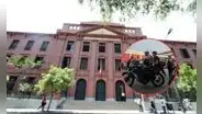 Caos y confusión en examen de admisión de la UNFV: jóvenes se confundieron de sede a minutos del cierre de puertas