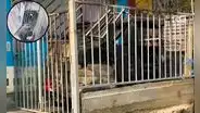 Delincuente quema mototaxi en Ate y deja mensaje extorsivo frente a vivienda en Huaycán