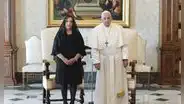 Dina Boluarte pide permiso al Congreso para viajar al Vaticano y asistir al funeral del papa Francisco