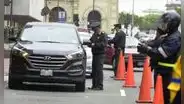 Lunas polarizadas 2025: ¿de cuánto es la multa por no tener permiso de llevar este distintivo en tu auto?