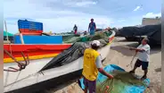 Más de 600 pescadores sin trabajo por oleajes anómalos en Lambayeque: pérdidas superan los 120.000 soles diarios