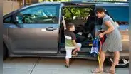 Movilidad escolar segura: ¿cómo elegir el transporte correcto para tu hijo y evitar poner en riesgo su vida?
